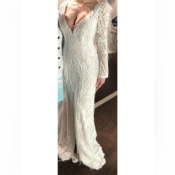 Tara Lauren Russo Gown - Picture 6 of 16